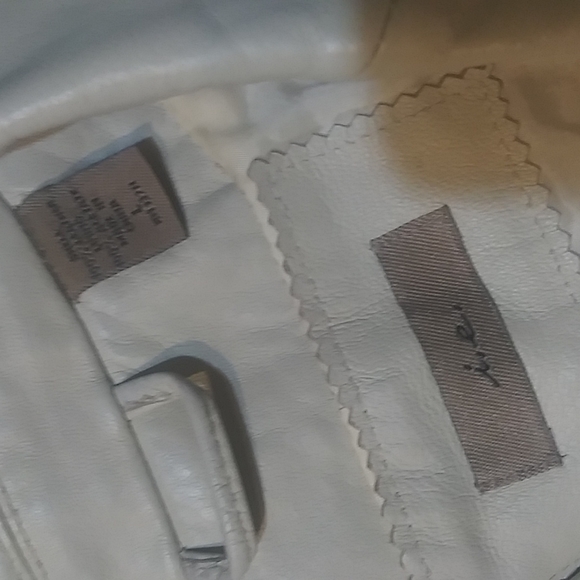 SOLD - Picture 2 of 7